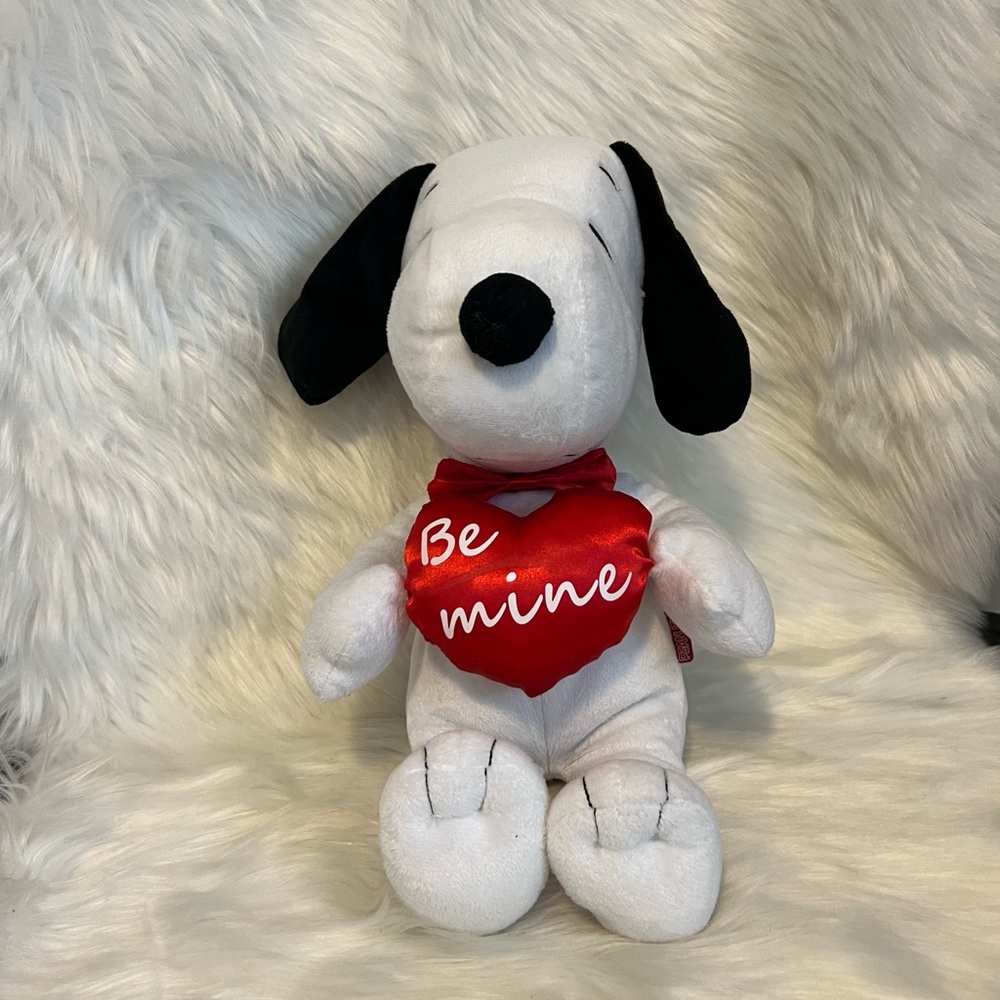 Peanuts be mine snoopy plush toy 2016